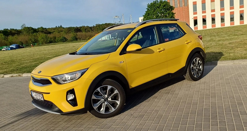Kia Stonic cena 64900 przebieg: 86995, rok produkcji 2018 z Toruń małe 232